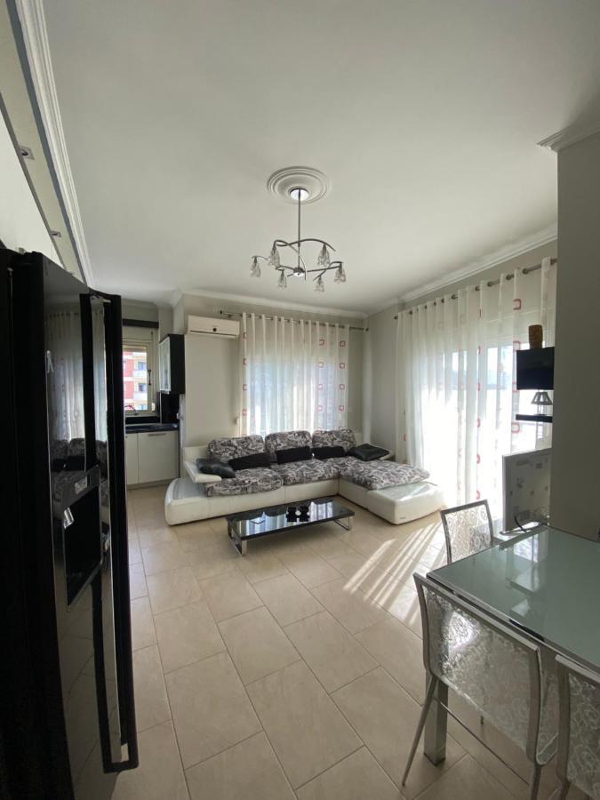 Апартаменты Marina House Влёра Экстерьер фото