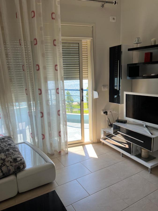 Апартаменты Marina House Влёра Экстерьер фото