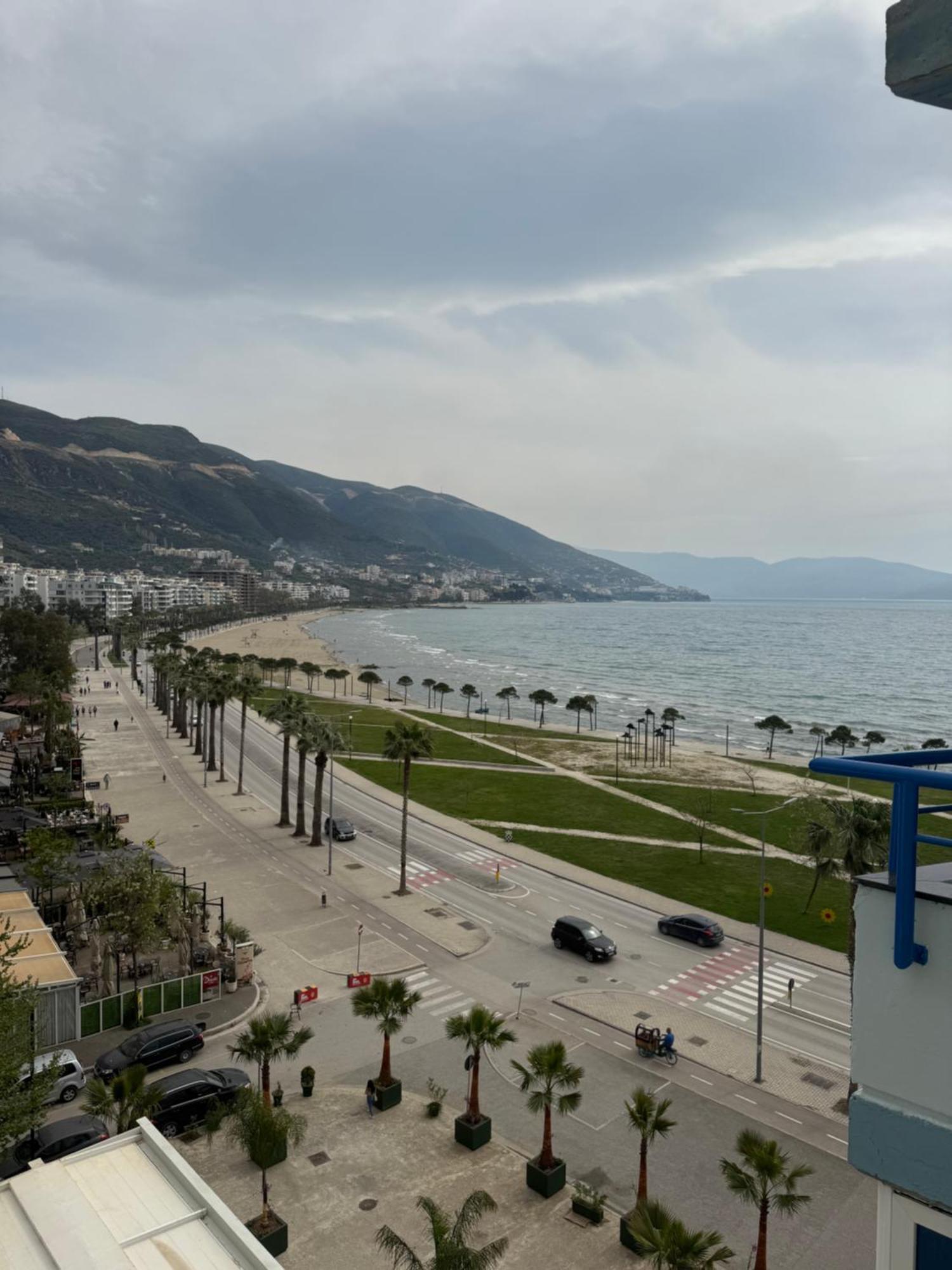 Апартаменты Marina House Влёра Экстерьер фото